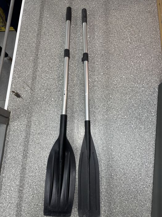 Весла для лодки большие