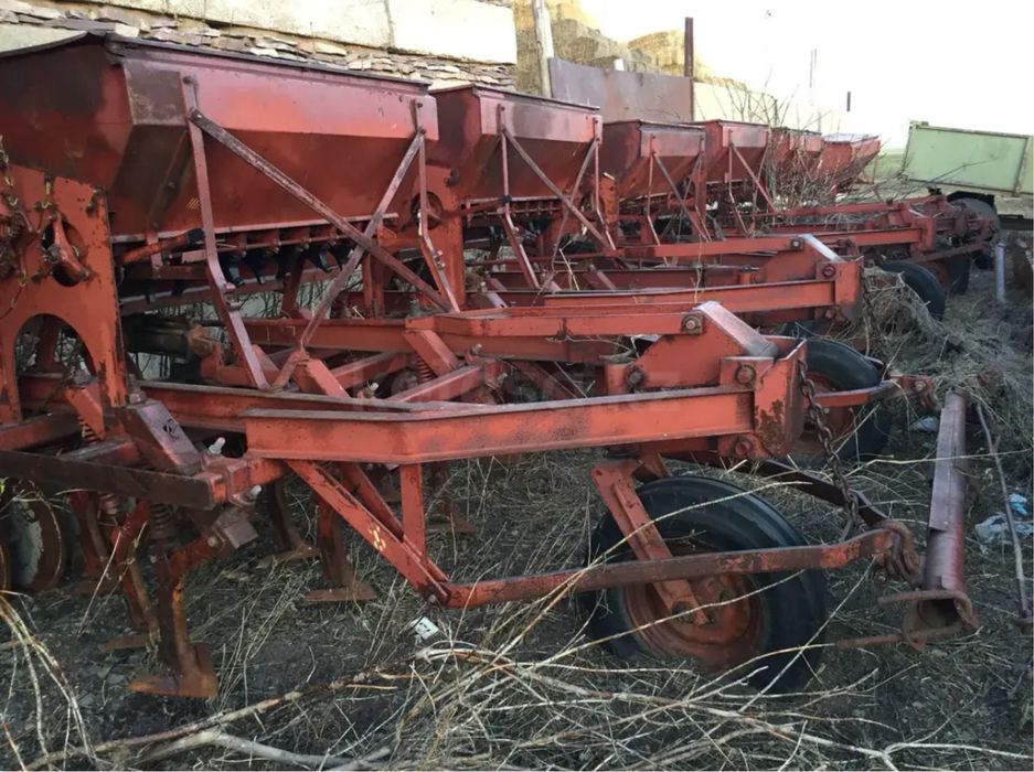 Кировец сеялки