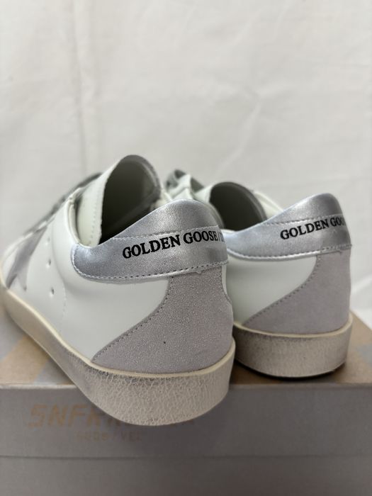 Sneakersi Golden Goose, Marimea 37, Perfecti pentru un cadou
