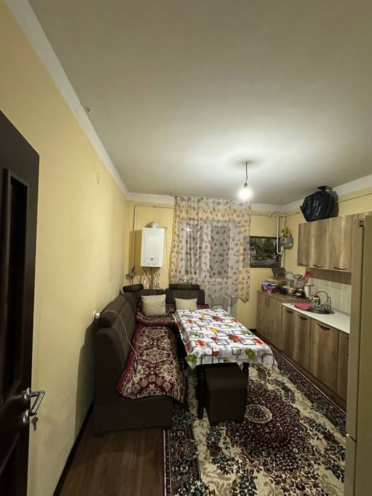 Sergeli 2 xona uy sotiladi