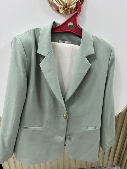 Пиджаки от 4000 тг