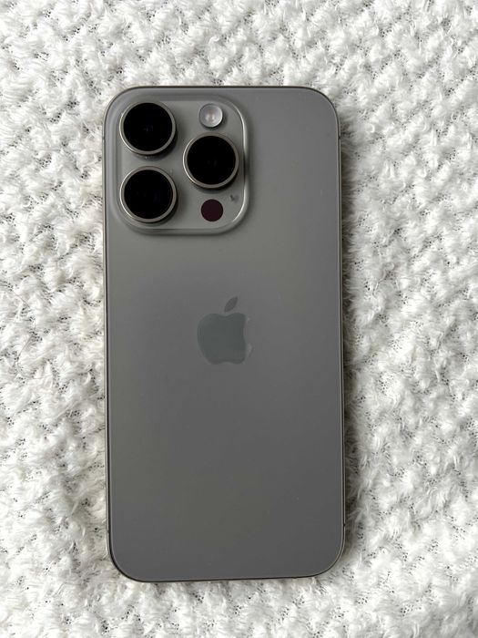 iPhone 15 Pro | Natural Titanium, 512 GB, Baterie 100%