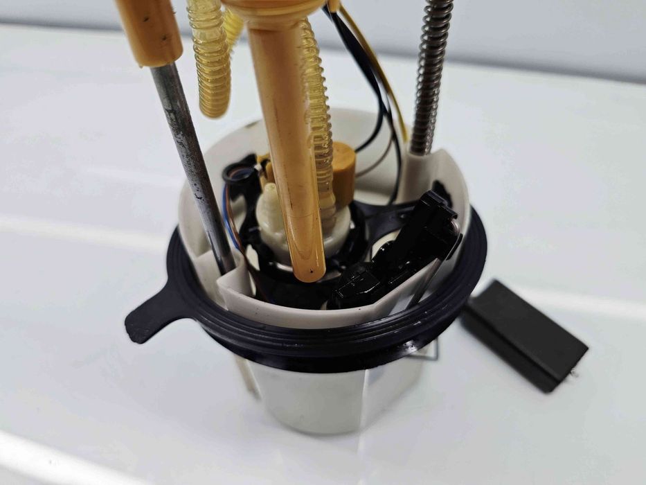 Pompa combustibil  Volkswagen Jetta 3  (1K2) [Fabr 2005-2010] 1K091905