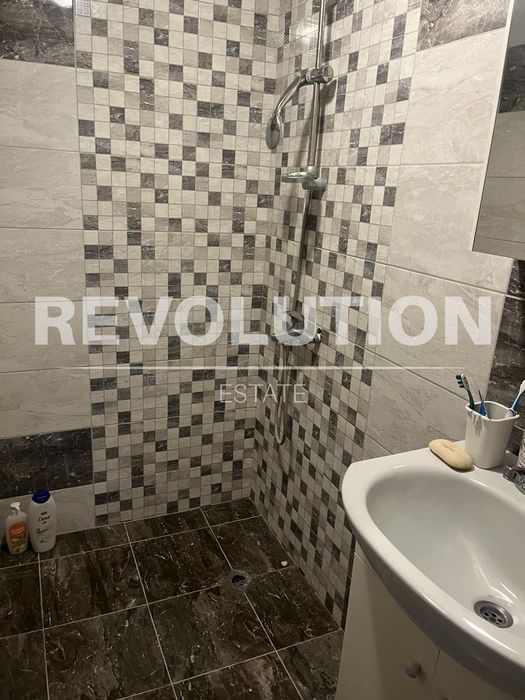 Дава се под наем Тристаен апартамент в Варна, Младост 1 - 100 кв.м за 400 € - Снимка #5