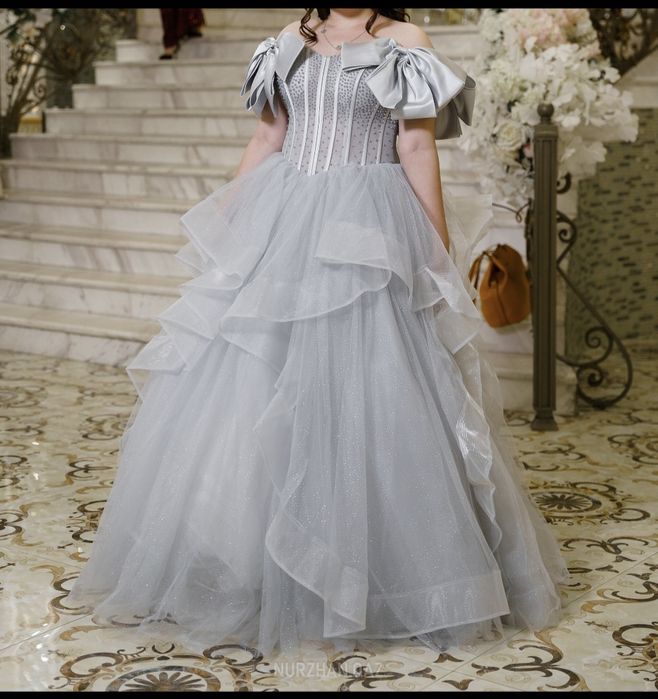 Платье одела лиш 1 раз