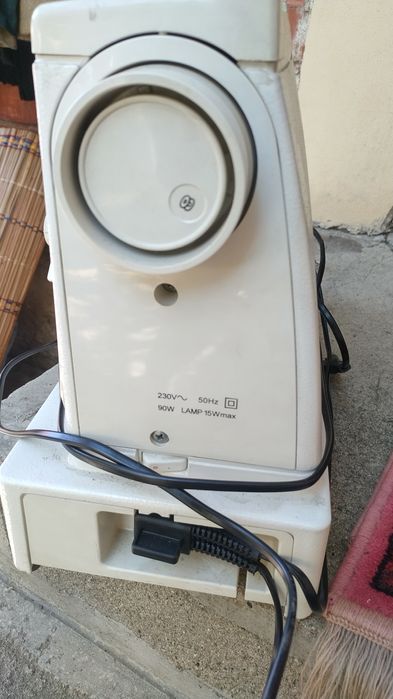 Шевна машина Finesse 834 и кутийка сърчице с рози