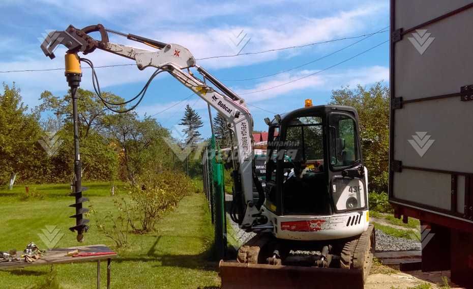 Гидробур Delta RD5 на мини-погрузчик JCB SSL 175