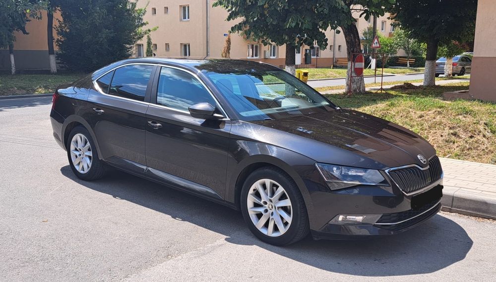 Skoda Superb /Dsg/Citiți anunțul pentru preț