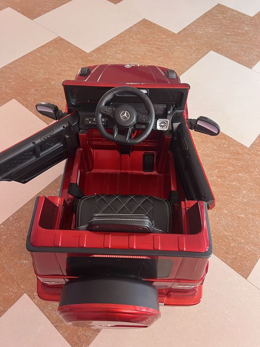Masinuta electrica pentru copii