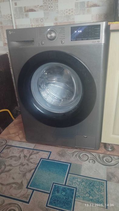 Стиральная машина LG F2M5HS6S