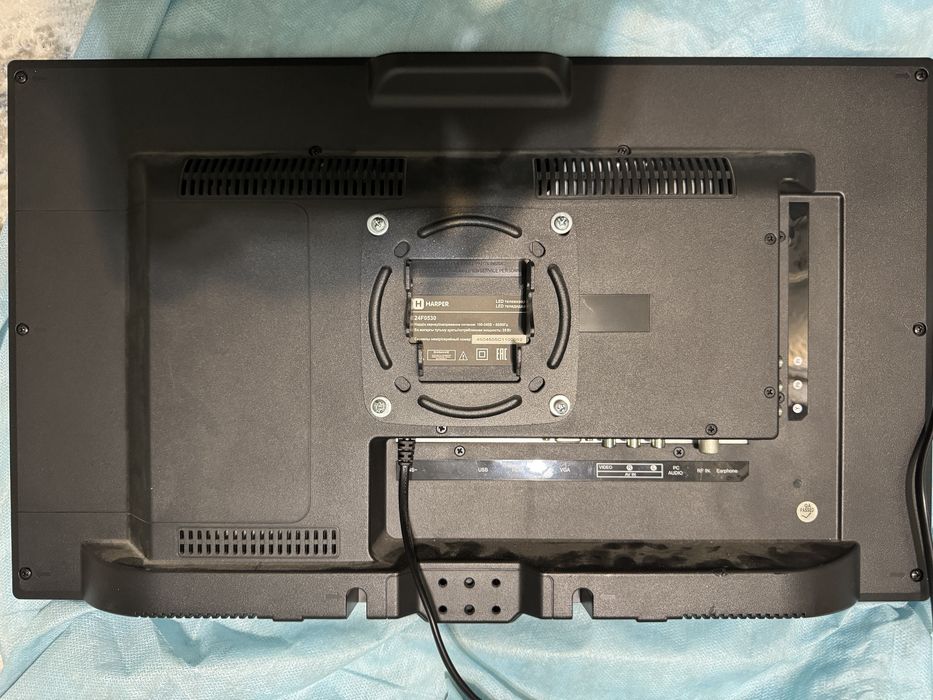Телевизор Harper 24” (61см)