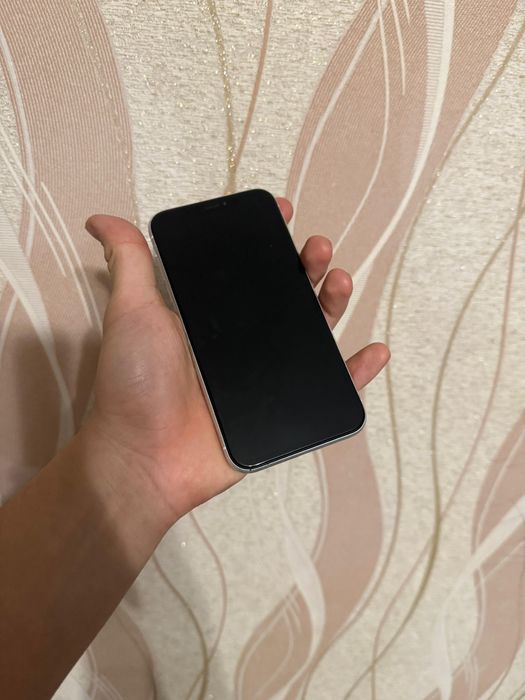 iPhone Xr без гарантии