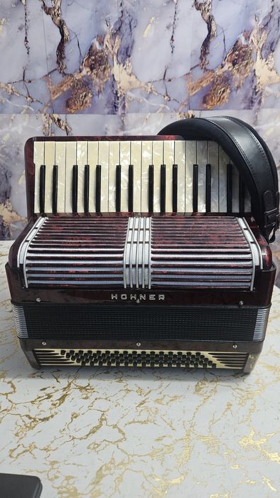 Vând Hohner Verdi ||