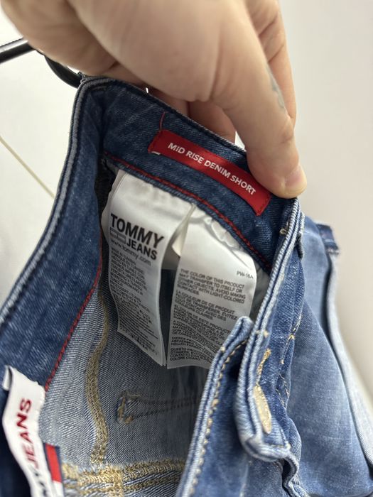 Blugi scurti Tommh Jeans