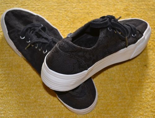 Tenisi fete, panza, negri, Pull & Bear, marimea 38