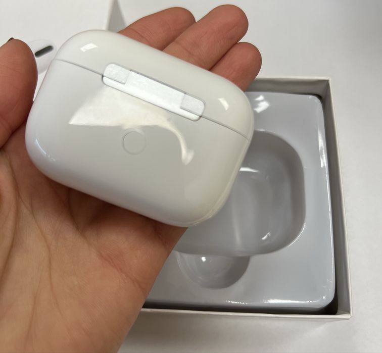 Безжични слушалки с кейс