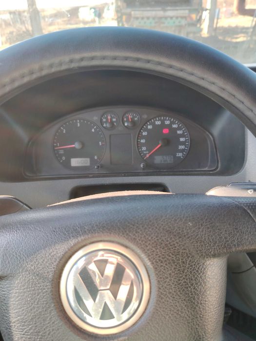 VOLKSWAGEN Transporter 2004 — imagine 2