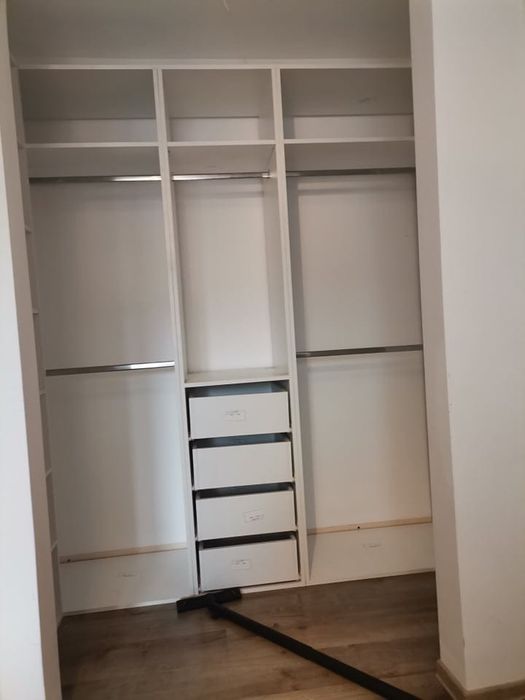 Vand apartament 2camere+living
