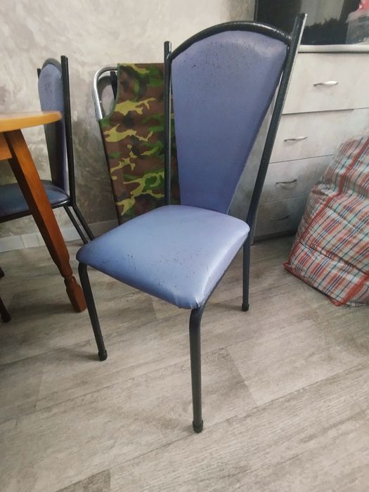 Стулья продам 4 шт