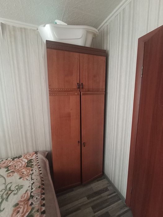 Шкаф отдам бесплатно