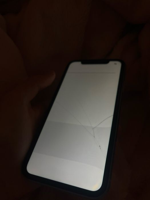 iPhone 11 64гб 70акб