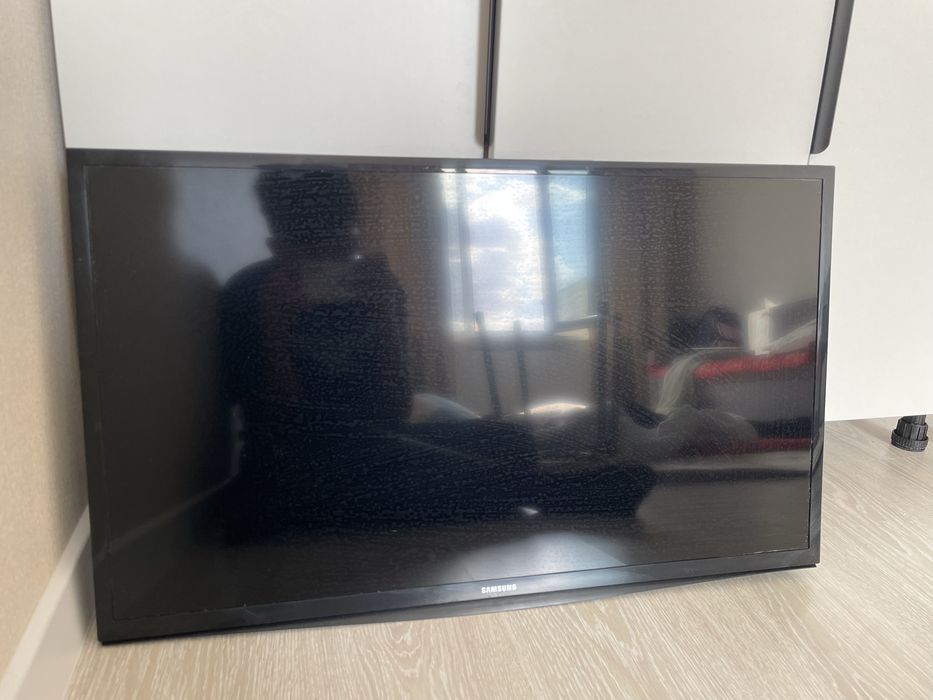 Samsung UE32H4003