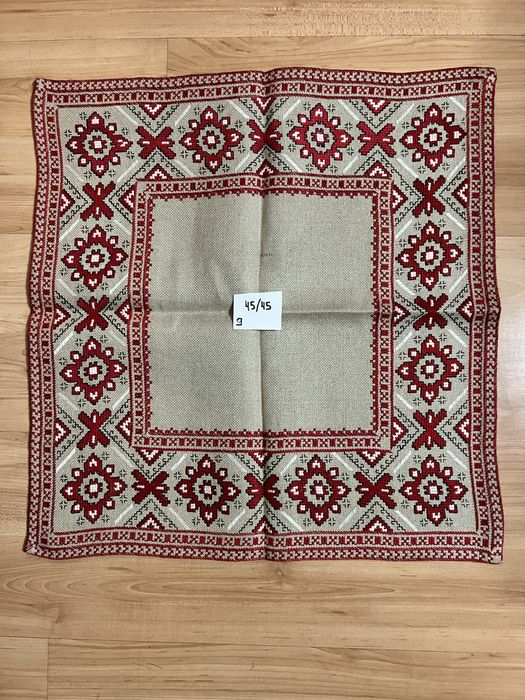 Ръчно бродирани карета