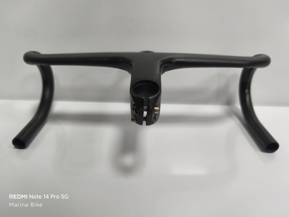 Интегрирано карбоново шосейно кормило Bontrager Aeolus RSL VRC| 110x42