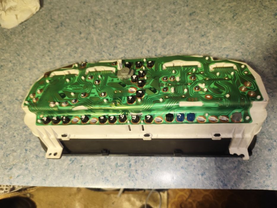 Продам щиток приборов оптитрон марк2