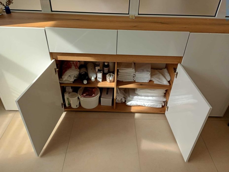 продавам скрин от мебели Виденов