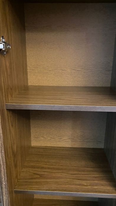 Mobilă de sufragerie