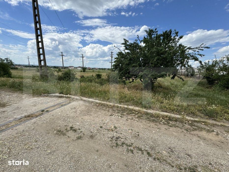 Teren intravilan, 570 mp, zona Simnicul de Sus