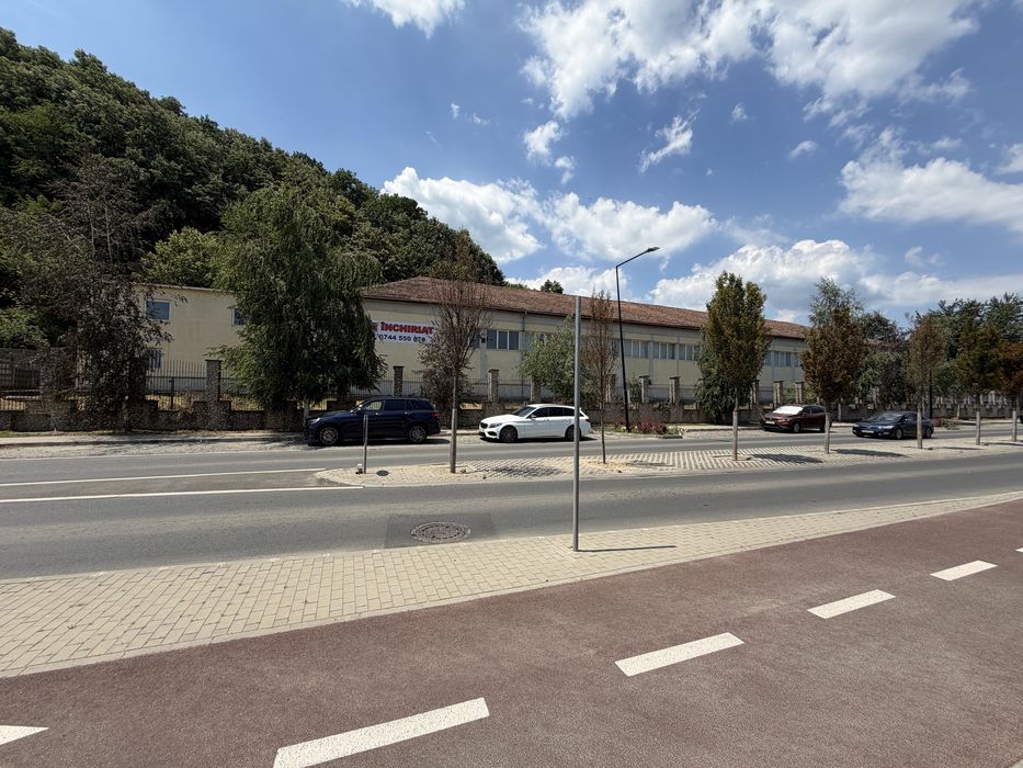 Hala de inchiriat 1500m2
