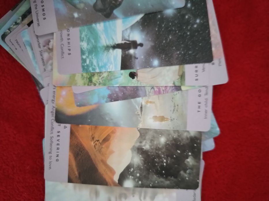 3 seturi Oracle cards Tarot, impreuna