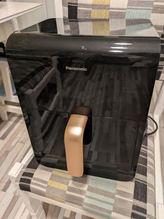 Friteuza cu aer cald Panasonic NF-CC600AXE ( Air Fryer)