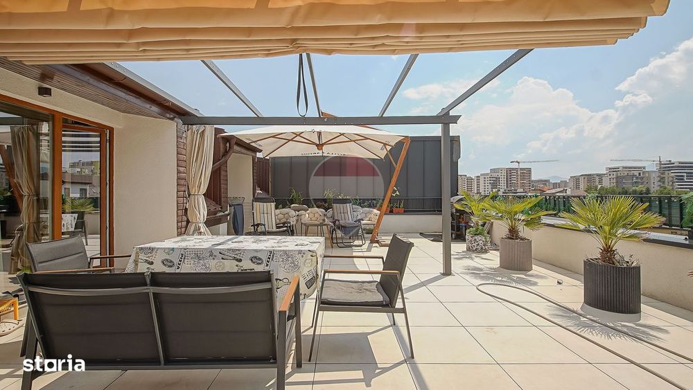 Apartament 3 camere, terasă generoasă, lift și 2 locuri de parcare