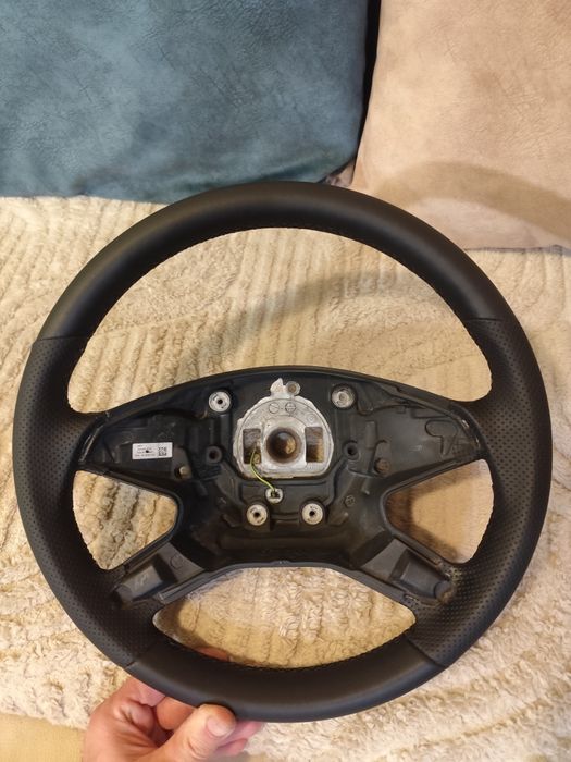 Волан за мерцедес W212 претапициран