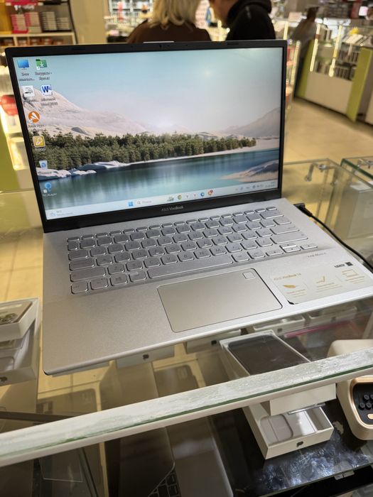 Ноутбук Asus vivobook