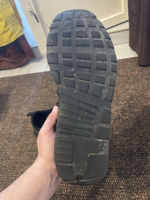 Кроссовки весна-лето