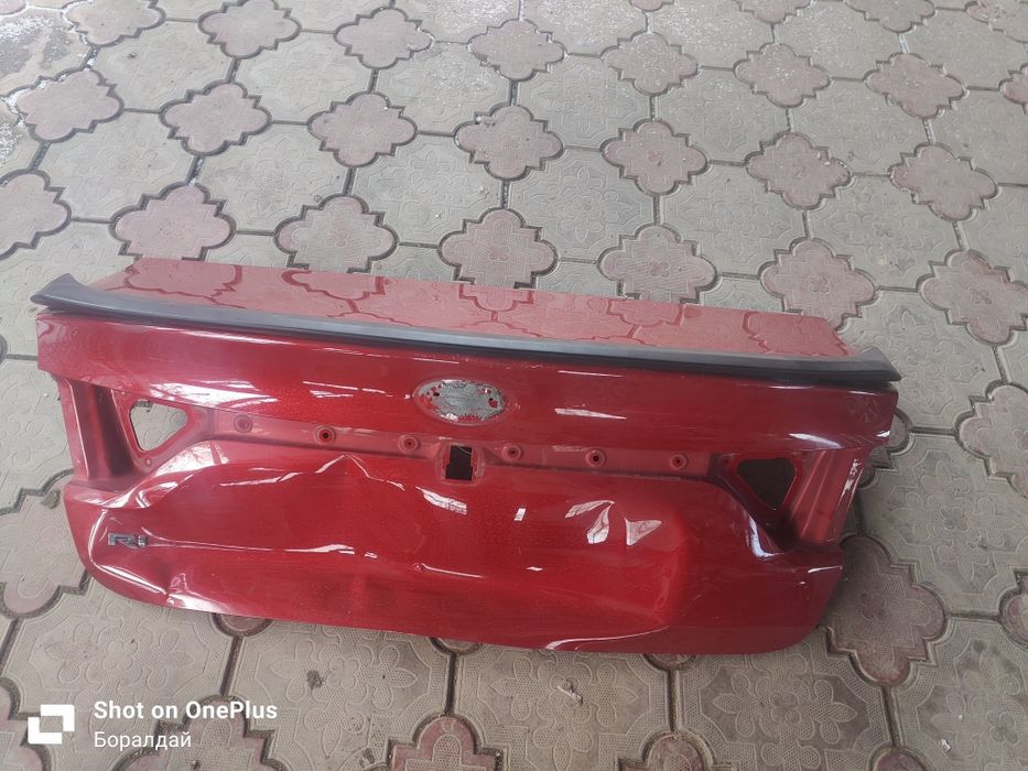 Крышка багажника Кия Рио