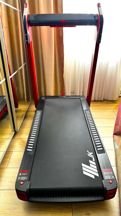 Bandă de alergat premium JK Fitness Supercompact 48 - NOUĂ, nefolosită!