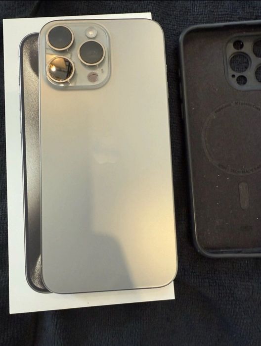 Apple iPhone 15 Pro Max - 1TB