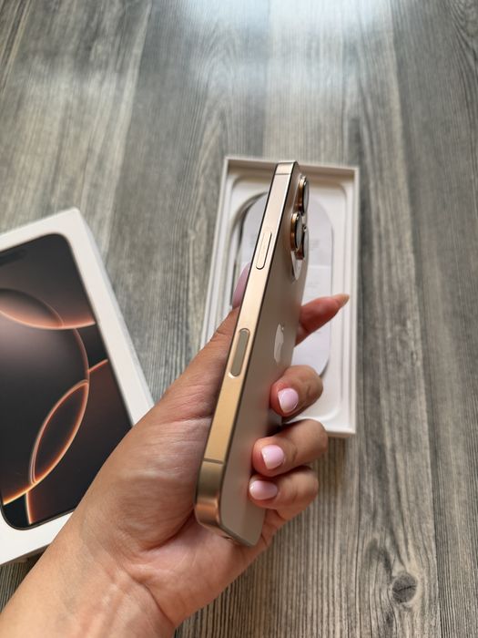 iPhone 16 Pro