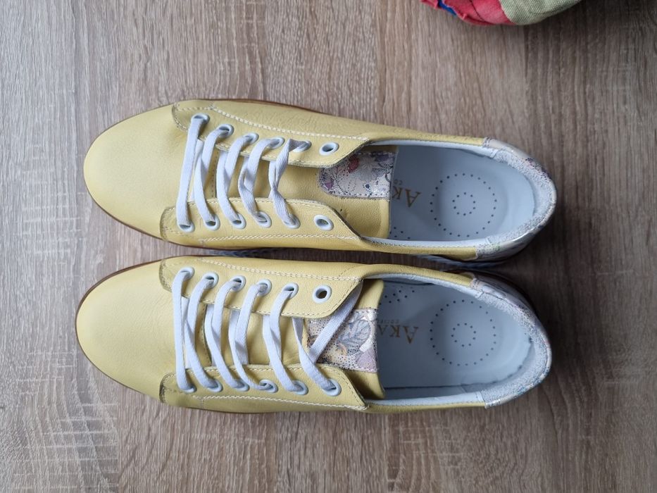 Pantofi casual Akadia galben