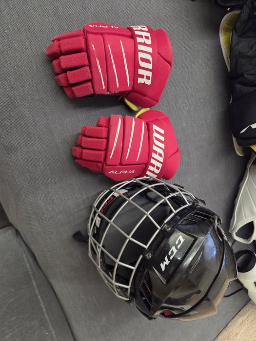 Цялостна хокейна екипировка за дете между 8 и 10г.