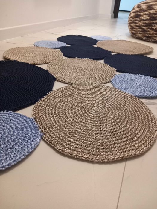 Ръчно изплетен килим