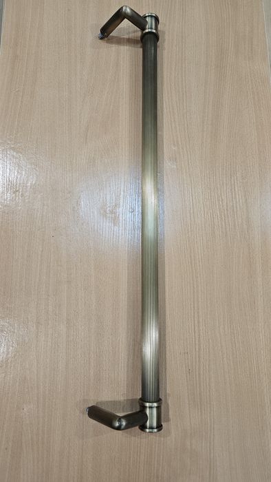 латунная дверная ручка