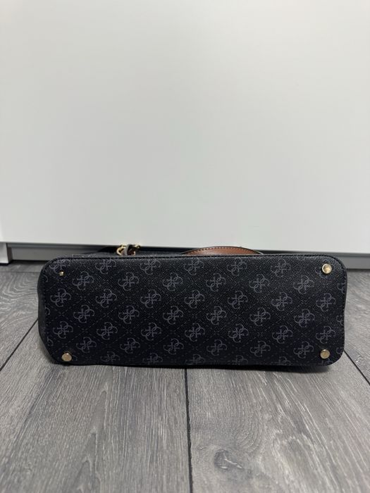 Geanta Guess Neagra PREMIUM defect mic
