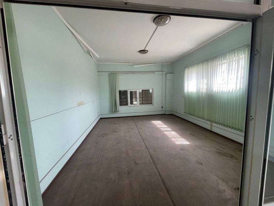 Сдается склад с офисом 1066 м² — Бектемир, Куйлюк базар, кока кола
