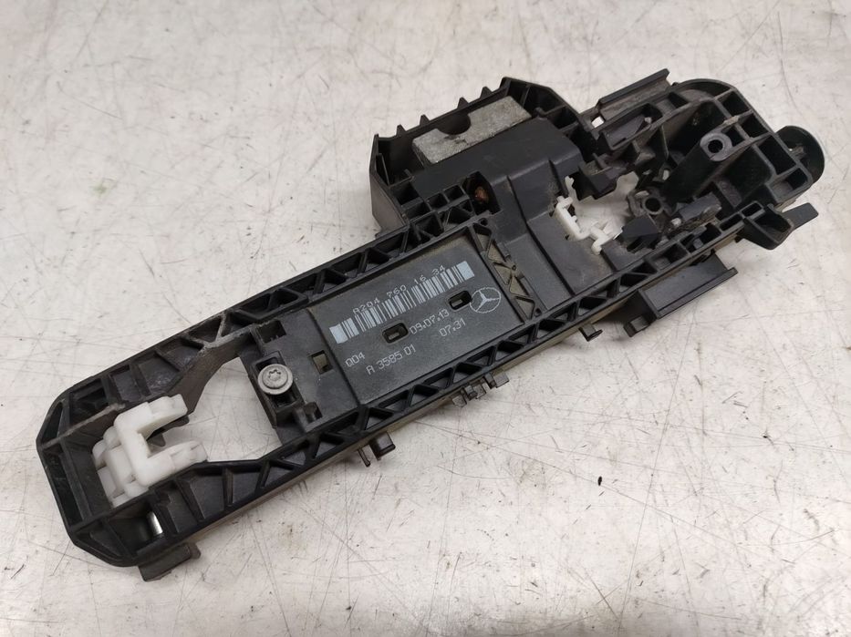Suport maner usa dreapta fata a2047601634 Mercedes-Benz E-Class W212